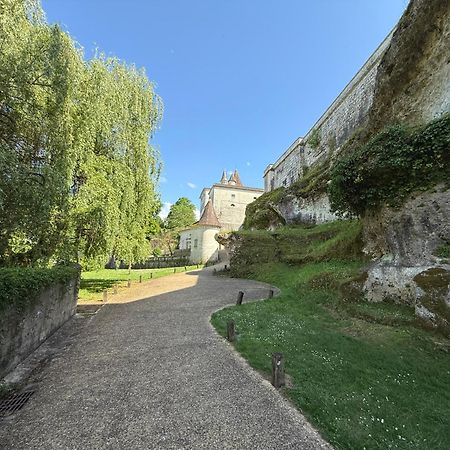 Вилла "L'Annexe" Dournazac Экстерьер фото