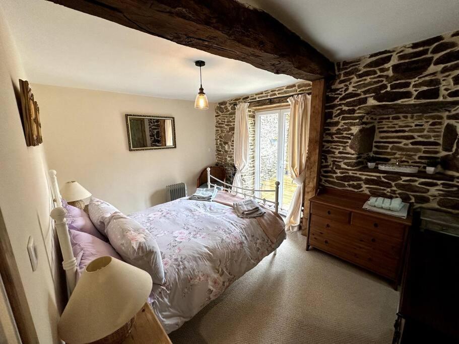 Вилла "L'Annexe" Dournazac Экстерьер фото